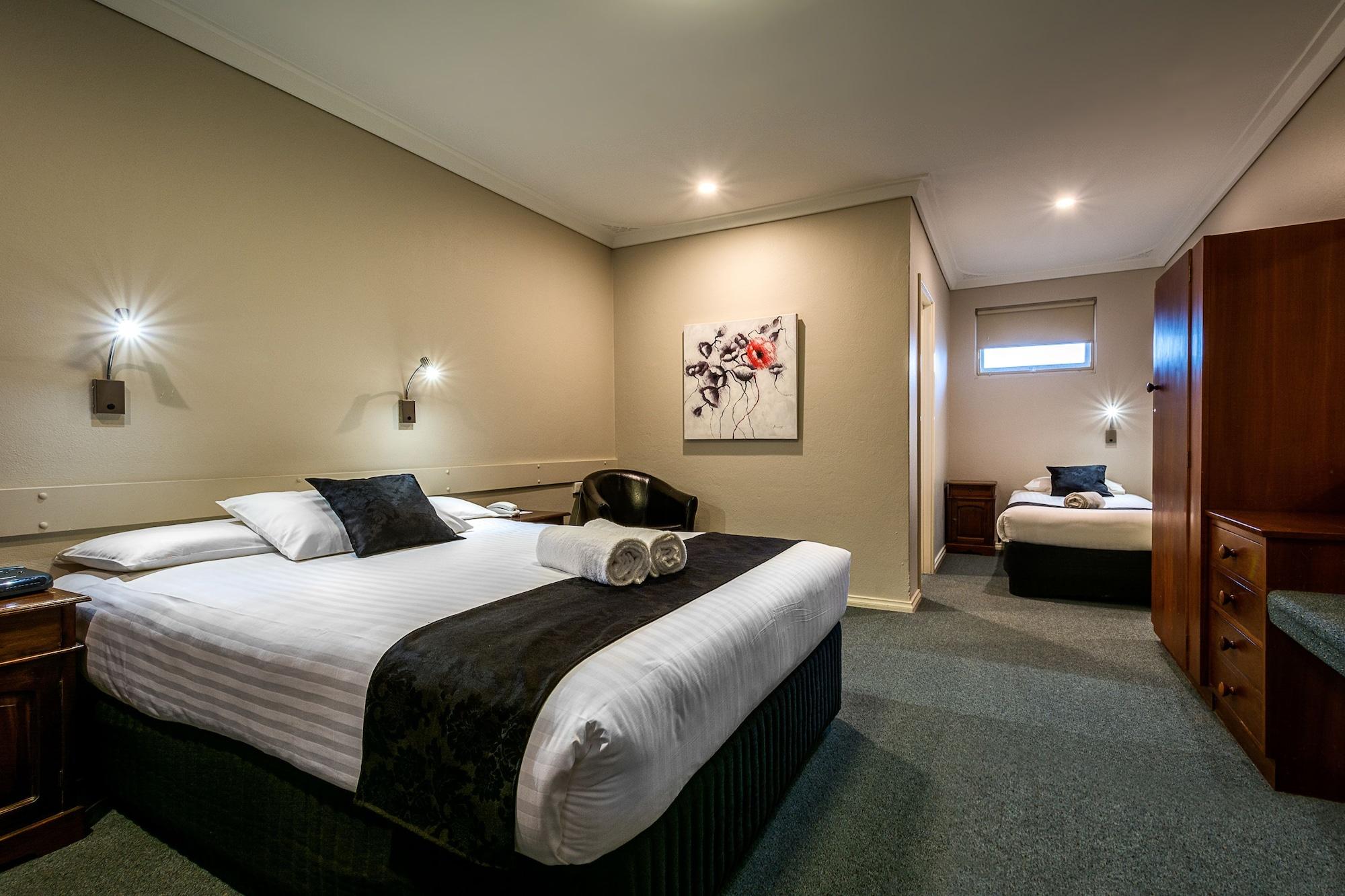Mandala Ace Albany Hotel Екстериор снимка