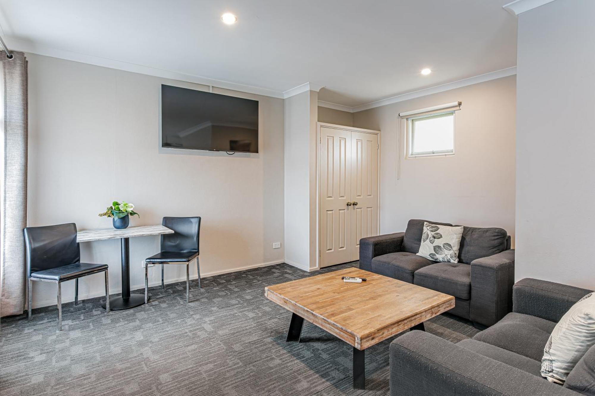 Mandala Ace Albany Hotel Екстериор снимка